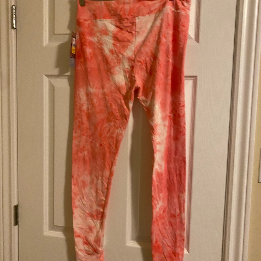 Assorted pants - Picture 5 of 13
